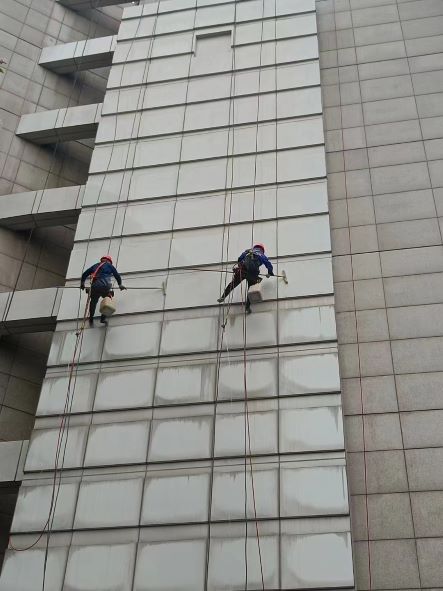 隆昌高空外墙清洗